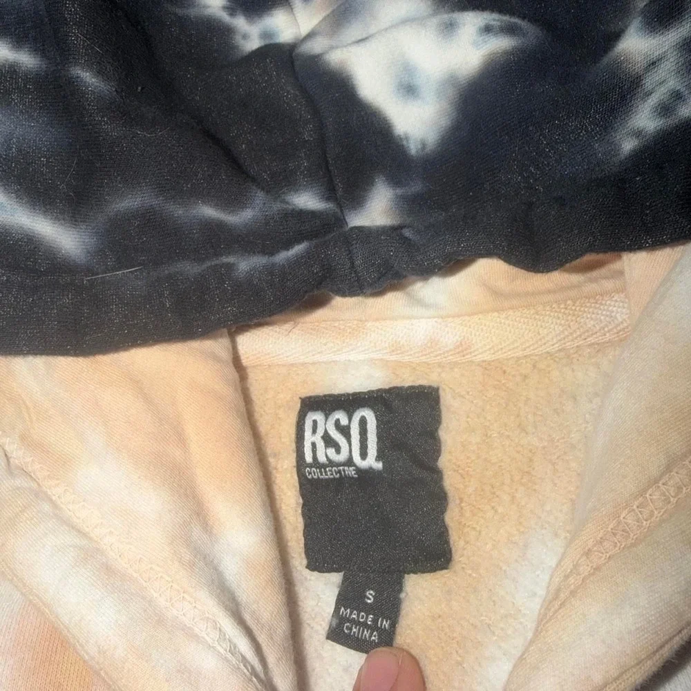 RSQ black and beige tie-dye hoodie